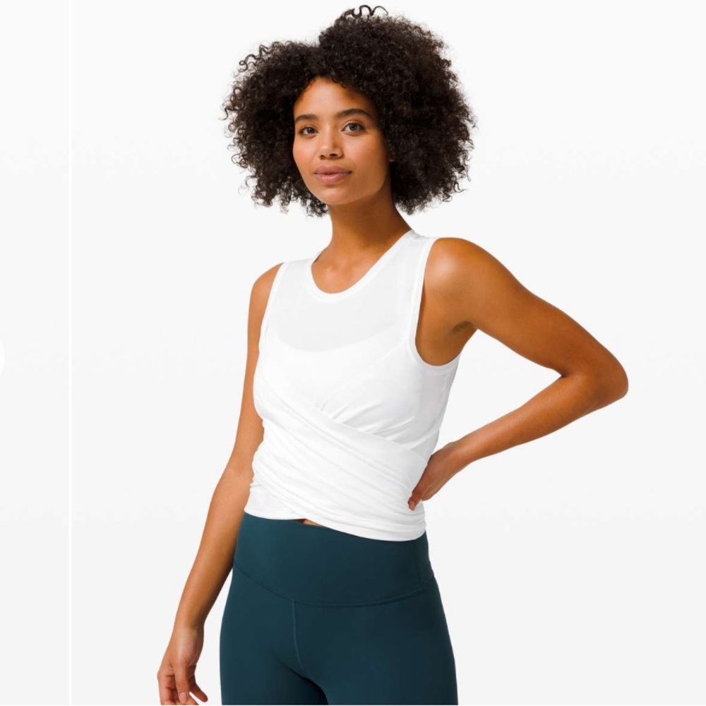 Lululemon Athletic Gather and Grow Tank